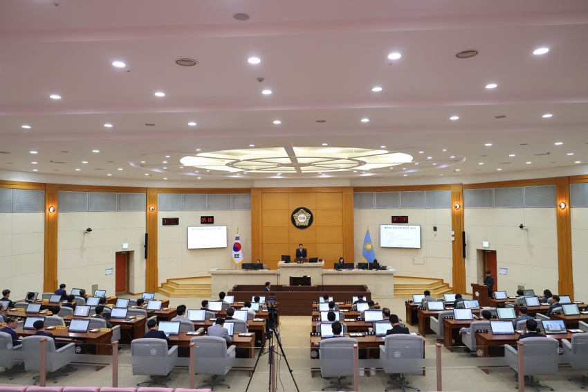 포항시의회, 제330회 임시회 개회_1번째 사진