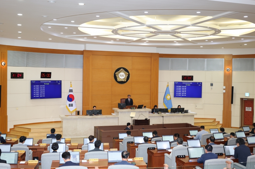 포항시의회, 제332회 임시회 개회_1번째 사진